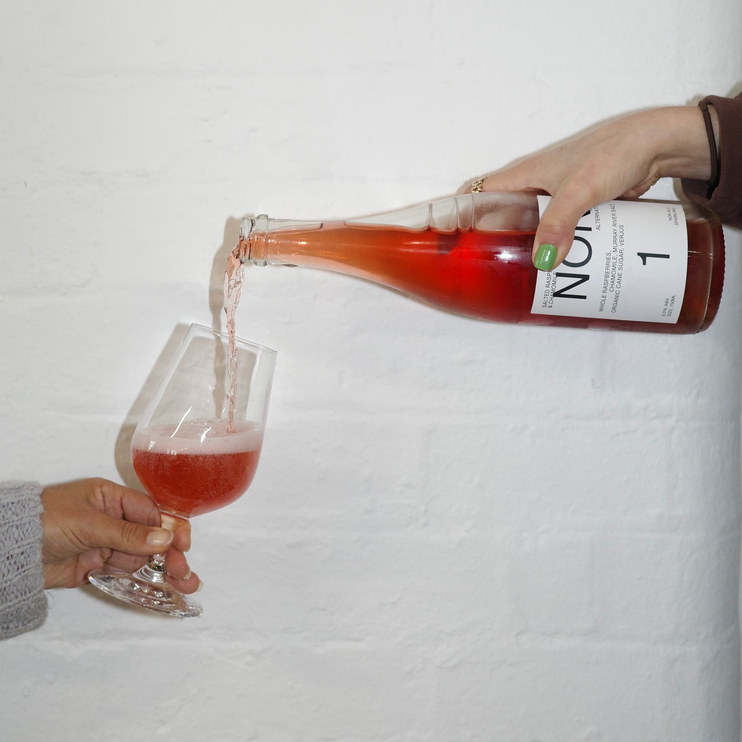 Raspberry & Chamomile Sparkling Non-Alcoholic Wine Alternative