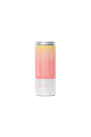 Peach Iced Tea Sake Spritz Cocktail